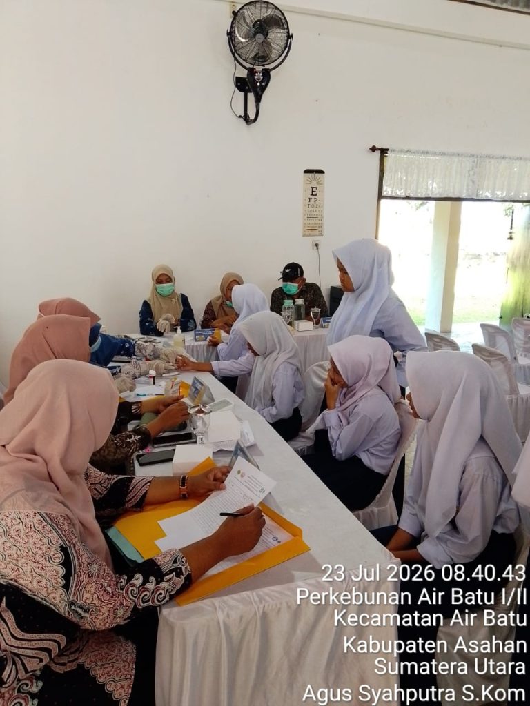 Puskesmas Air Batu Laksanakan Cek Kesehatan Gratis, Pemberian Tablet Tambah Darah, dan Skrining Kesehatan Anak Sekolah Bersama IKBI PTPN di Desa Perkebunan Air Batu I/II