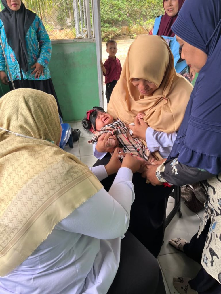 Posyandu Mekar Desa Sei Alim Ulu Laksanakan Pelayanan Kesehatan Terpadu dan Cek Kesehatan Gratis